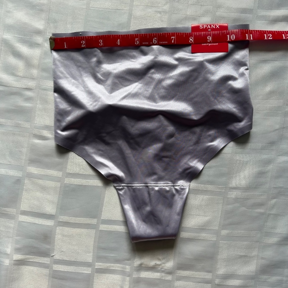 Spanx 2 Small Shapewear Panties New with Tags Purple Seamless & Beige High-Waist - Picture 10 of 17
